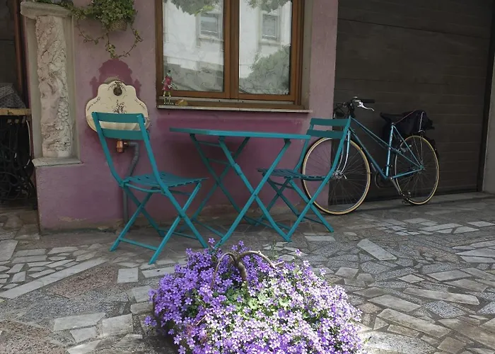 Petit Paradis Croneuva