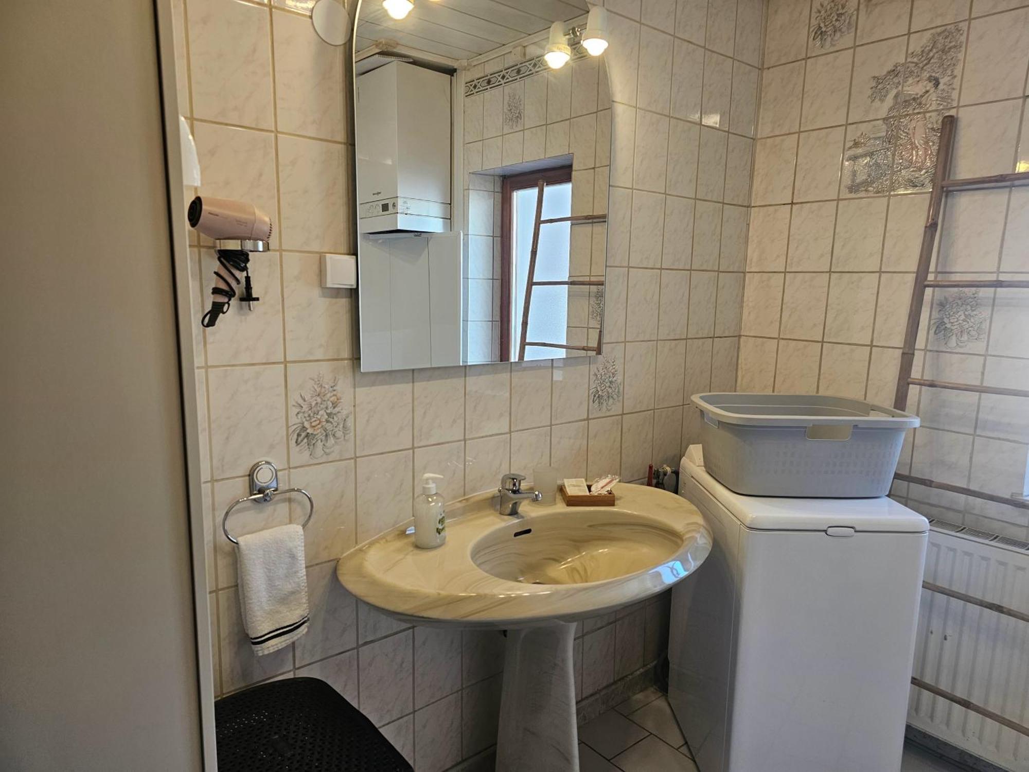 Petit Paradis Croneuva